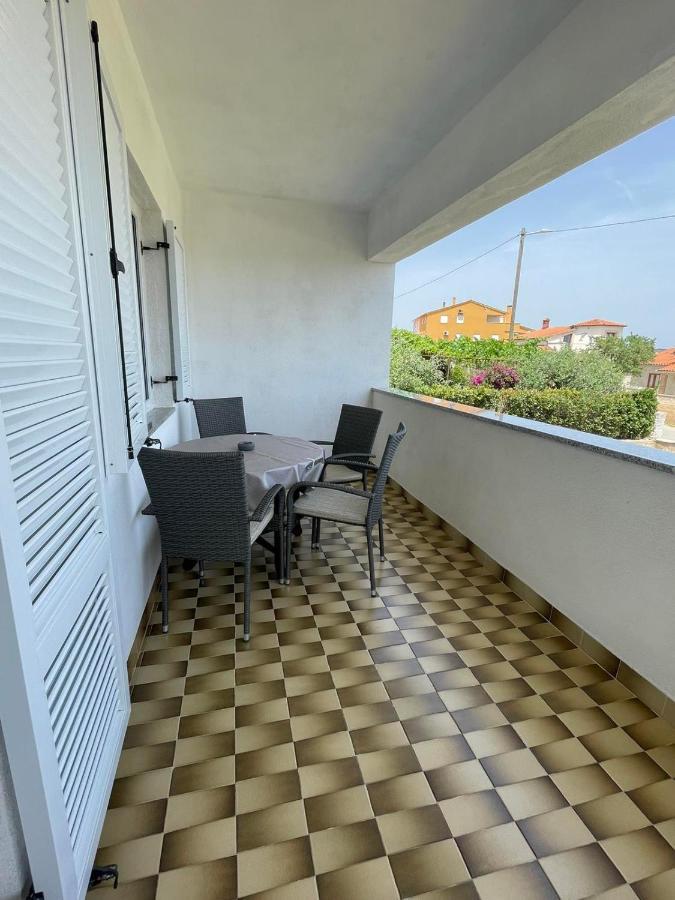 Apartman Varea Ližnjan Exterior foto